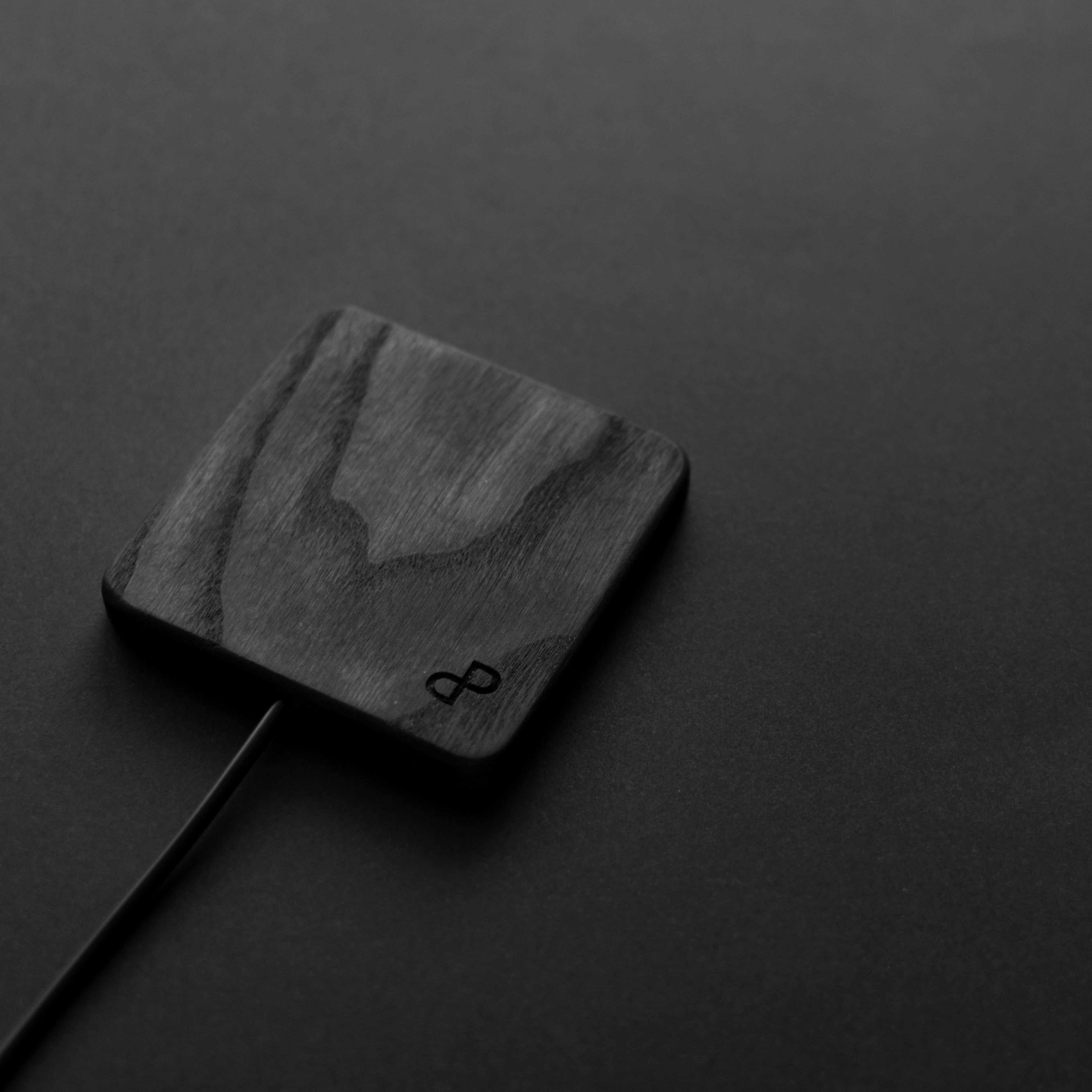 WoodFlow Wireless Charger